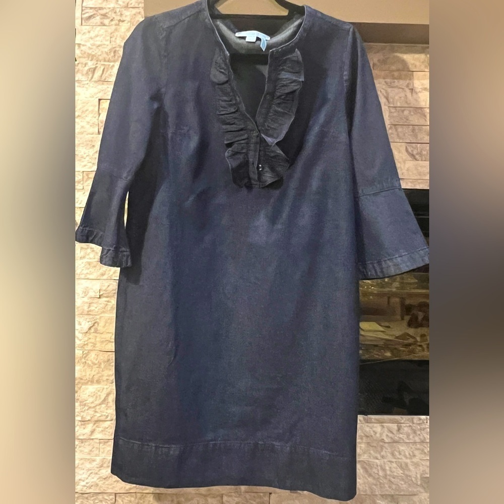 Draper James Sheath Denim dress, ruffled neckline size 6